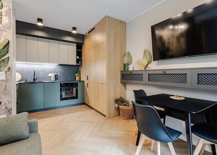 Jungle Apartment
